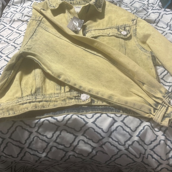 Jean jacket - Picture 2 of 4